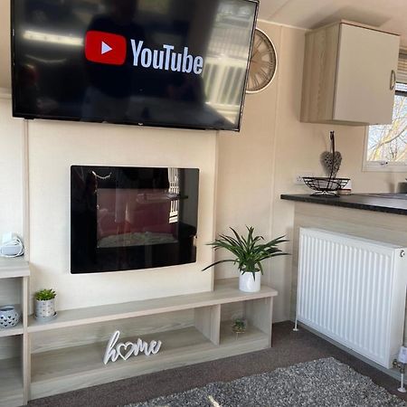 Haggerston Castle 6 Berth Caravan - Lakefield 115 Cheswick (Northumberland) Exterior foto