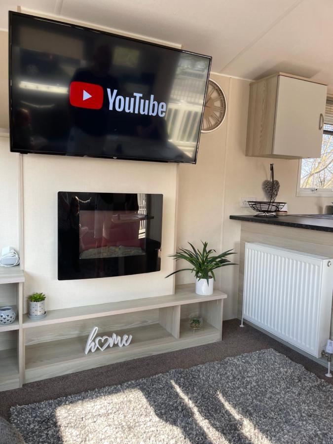 Haggerston Castle 6 Berth Caravan - Lakefield 115 Cheswick (Northumberland) Exterior foto